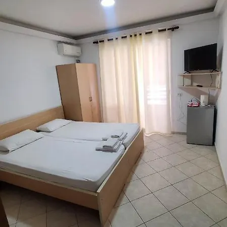 Apartment Sea View Sarande